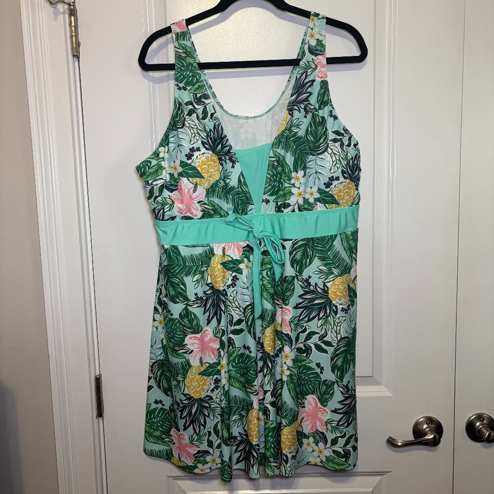 Women's Size 5X Aqua Tropical Print Swimwear Tankini Top